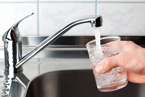 Cách đảm bảo nguồn nước uống sạch trong gia đình 2